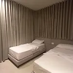 Hotel Aglon
